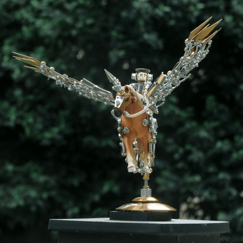 ベース付きのDIYメタル3Dアセンブリメカニカルウイングナイトユニコーンモデルキットのおもちゃ、776ピース - ビルディングブロック