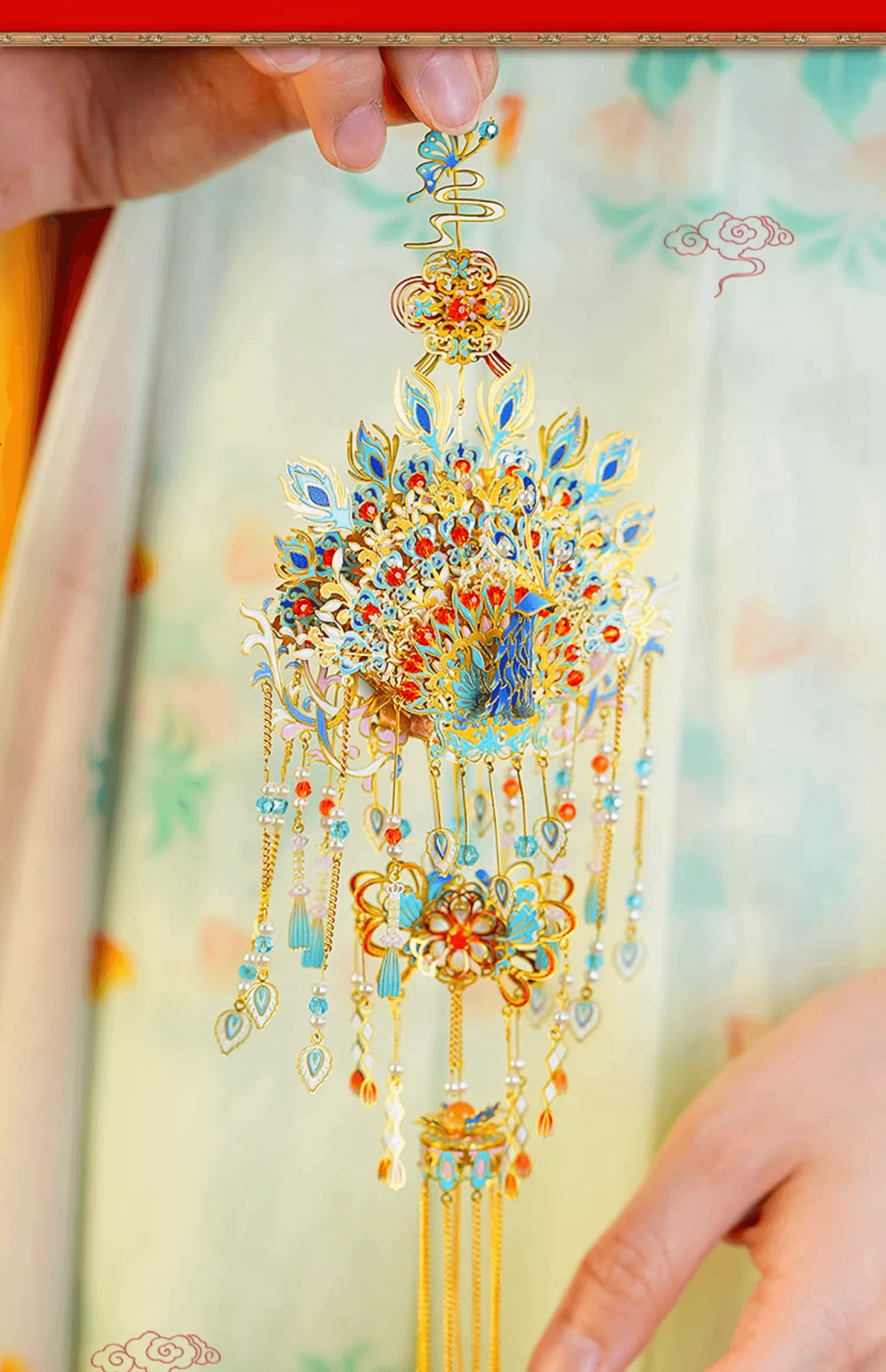 260個以上のパーツ+ 3Dメタルモデルのピーコック・プルーム・インセンス・サシェ・ペンダント組み立てキット - ビルディングブロック