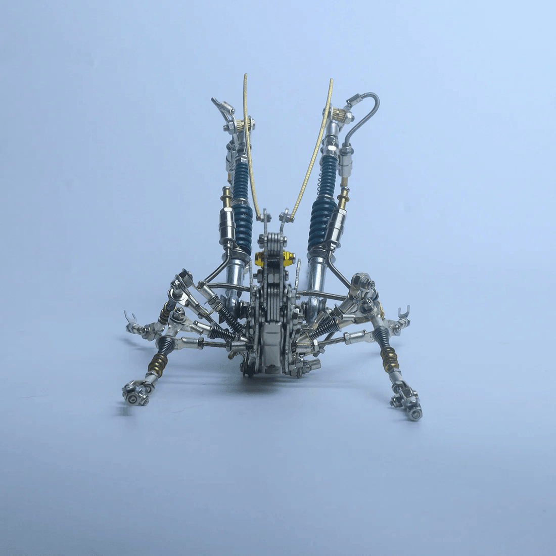 バッタ 3Dメタルパズル 昆虫モデル 組み立てキット (600+PCS) - ビルディングブロック
