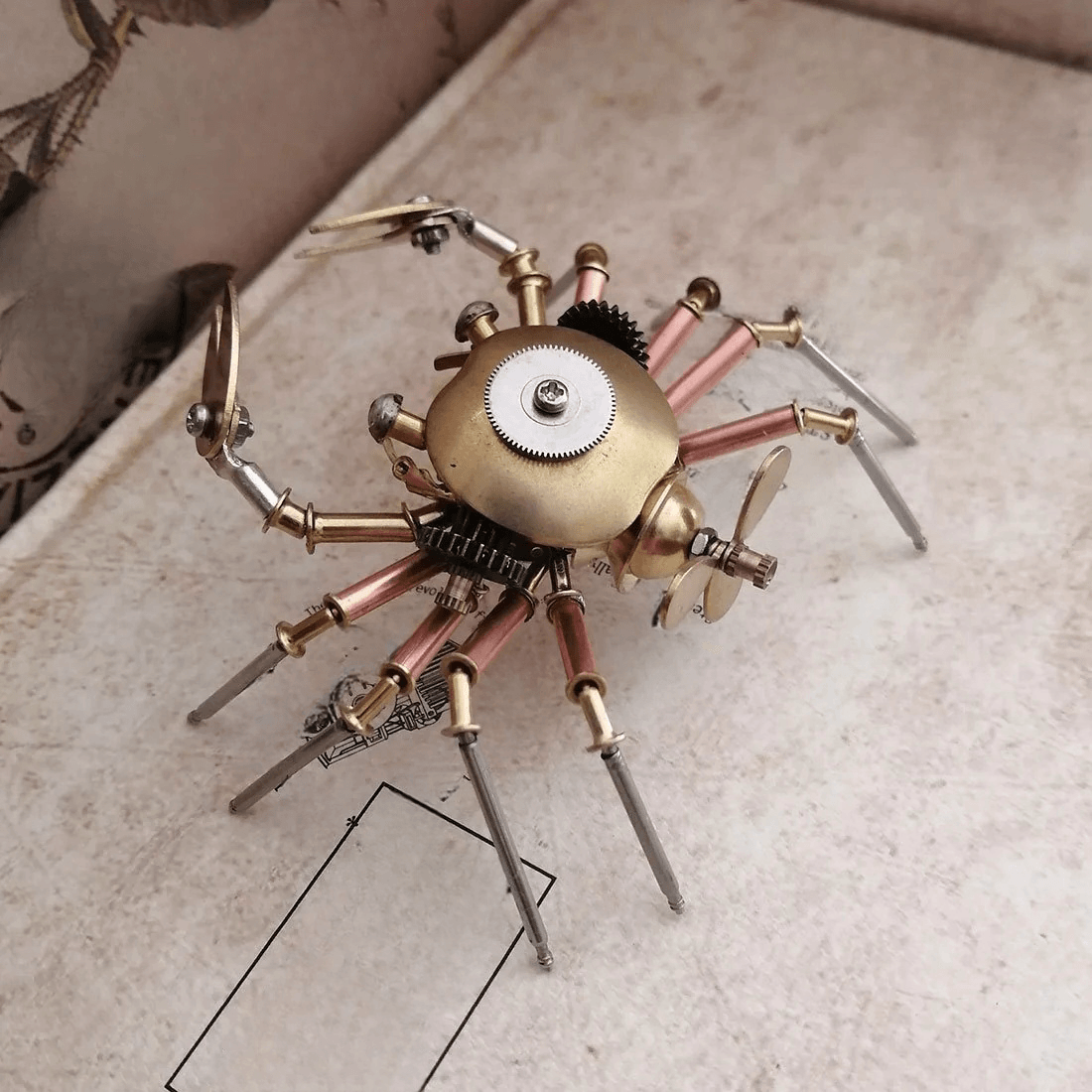 家の装飾のための3Dの金属の銅の機械カニのTestaの手仕事モデル - ビルディングブロック