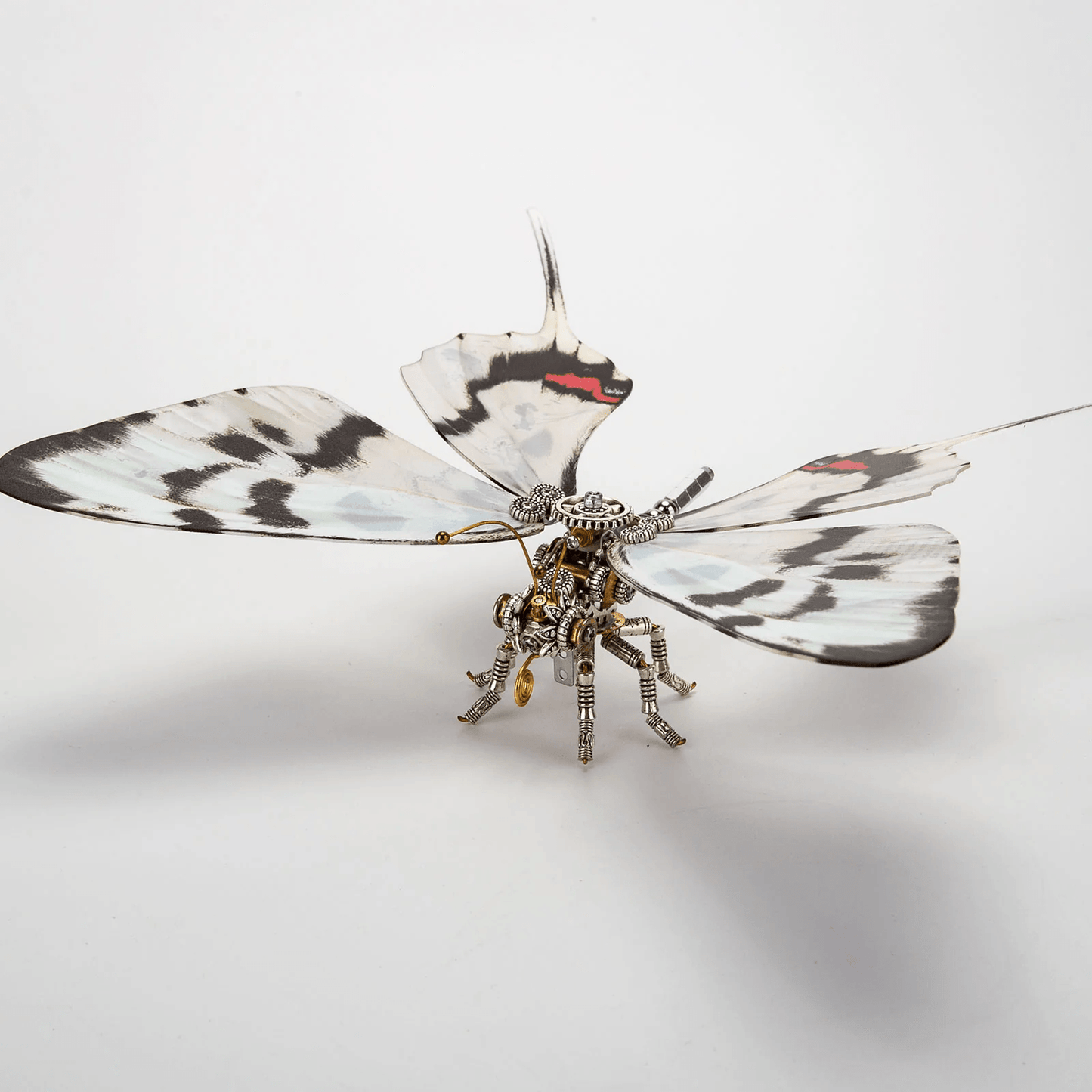 風景画の芸術のスチームパンクのドラゴンのアゲハ蝶の金属のモデルキット - ビルディングブロック