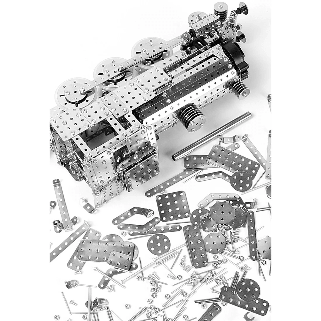 1370PCS+ 金属ゼンマイ式機関車 DIYモデル玩具 - ビルディングブロック