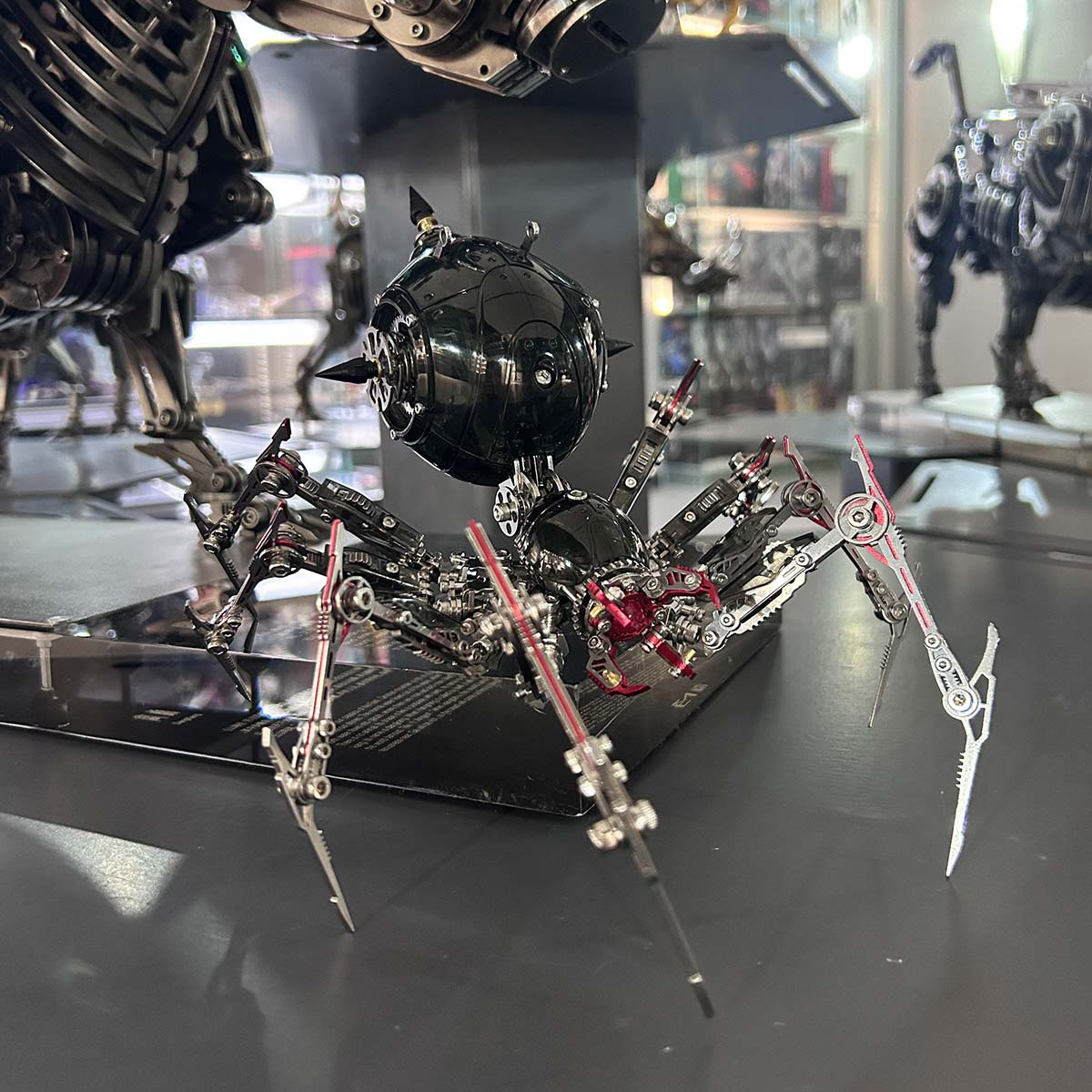ドレッドスパイア — クリムゾン・プレデター・ウォースパイダー、武装版メタルモデルキット