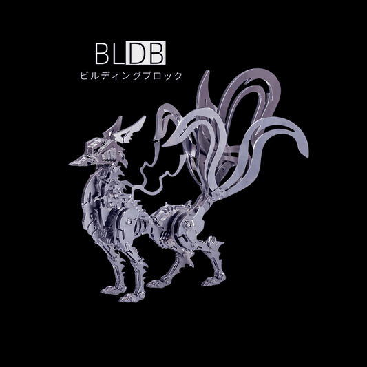 BLDB 大型九尾の狐のシルバーの金属製完成外観