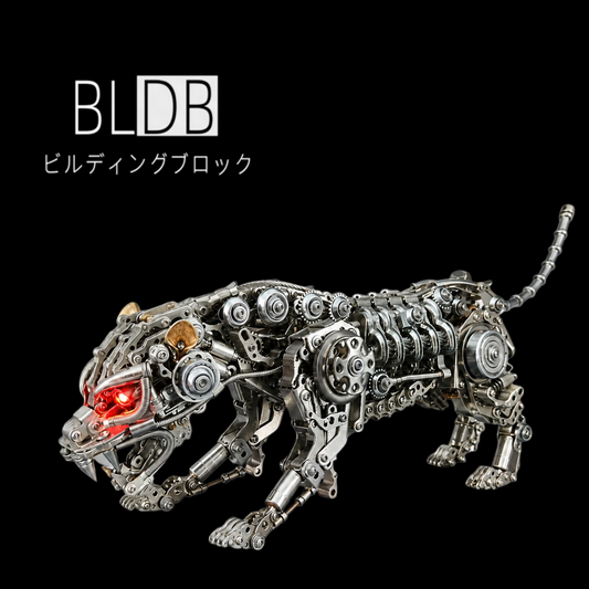赤く光る目と精密な歯車構造を備えたメカニカルパンサーの金属組み立て模型