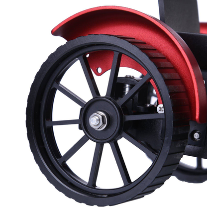メタルトラクターモデルの大型後輪と赤いフェンダーを拡大した農業機械デザインの詳細画像
