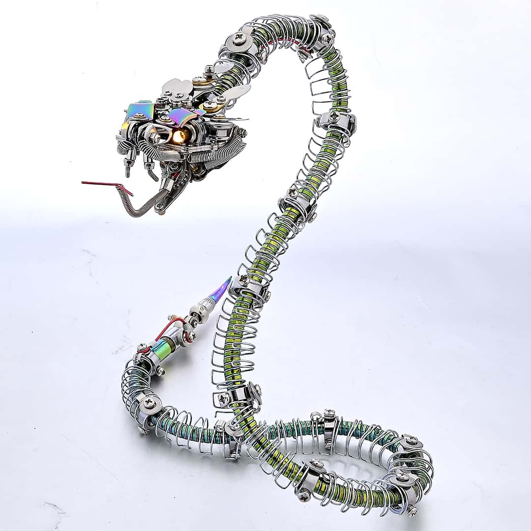 レジェンダリーサーペント：メカニカルスネーク 3D メタルモデルキット 500ピース