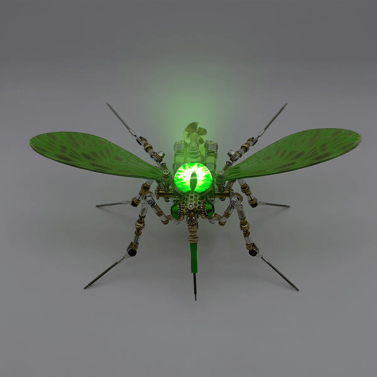 蛍光ライト照射時に光る複眼を持つ金属蚊モデル