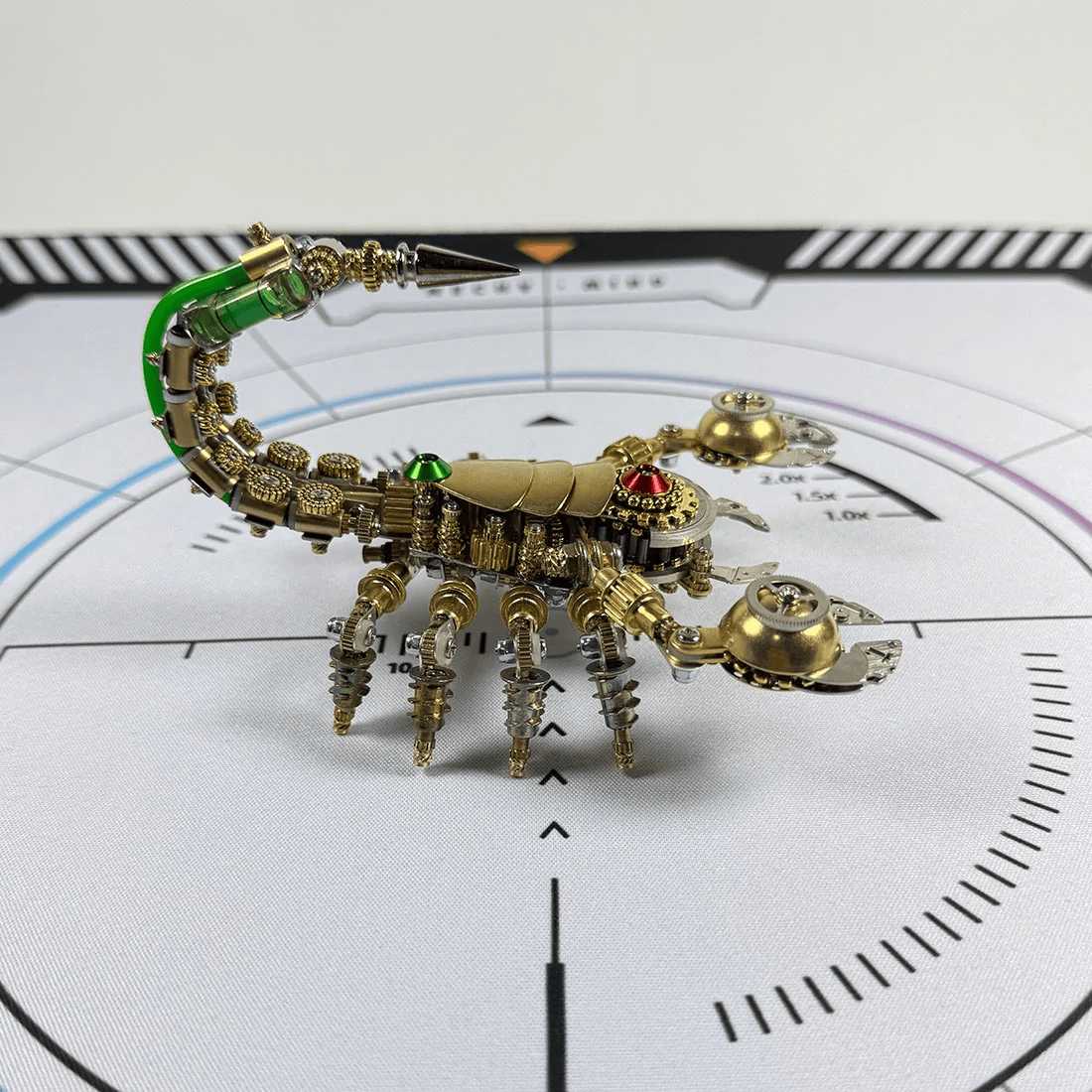 透明樹脂製サソリ尾部パーツ詳細