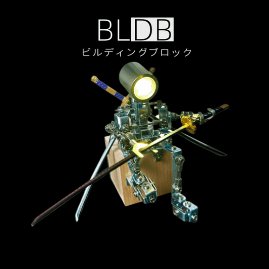 メカニカルミニロボットランプモデル  ライトコンパニオン 3D リサイクルメタル彫刻
