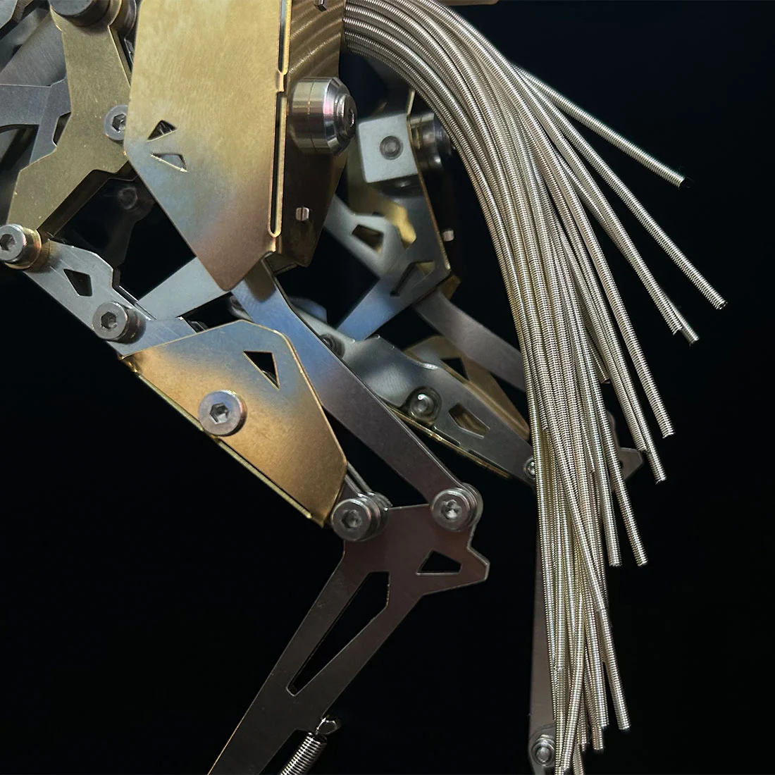 金属模型部品の詳細