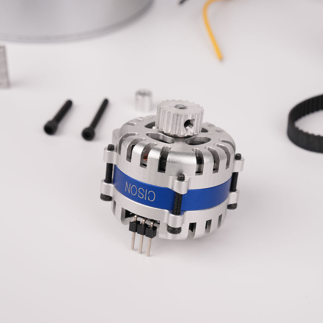 CISON 65Wマイクロ発電機のプーリーと端子部